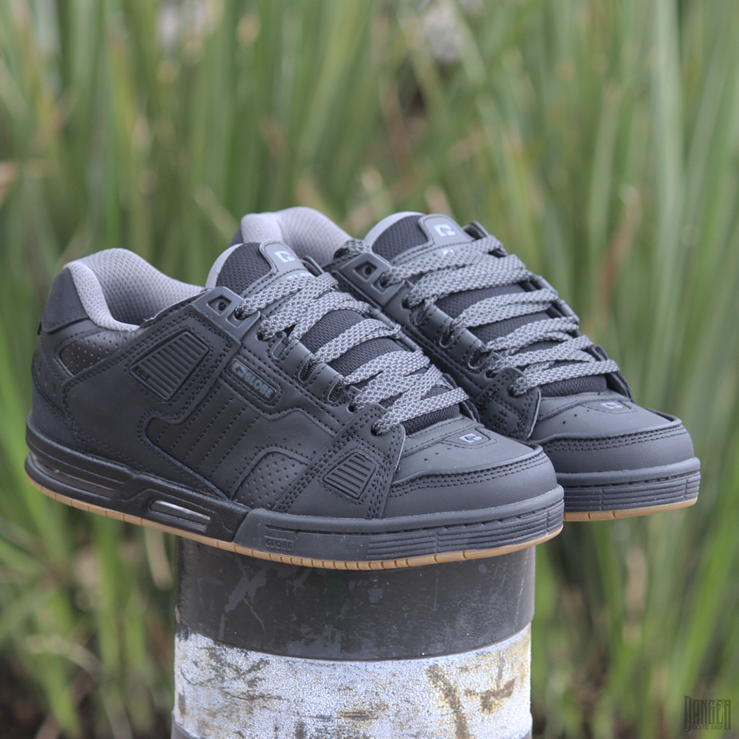 Tenis globe skate deals