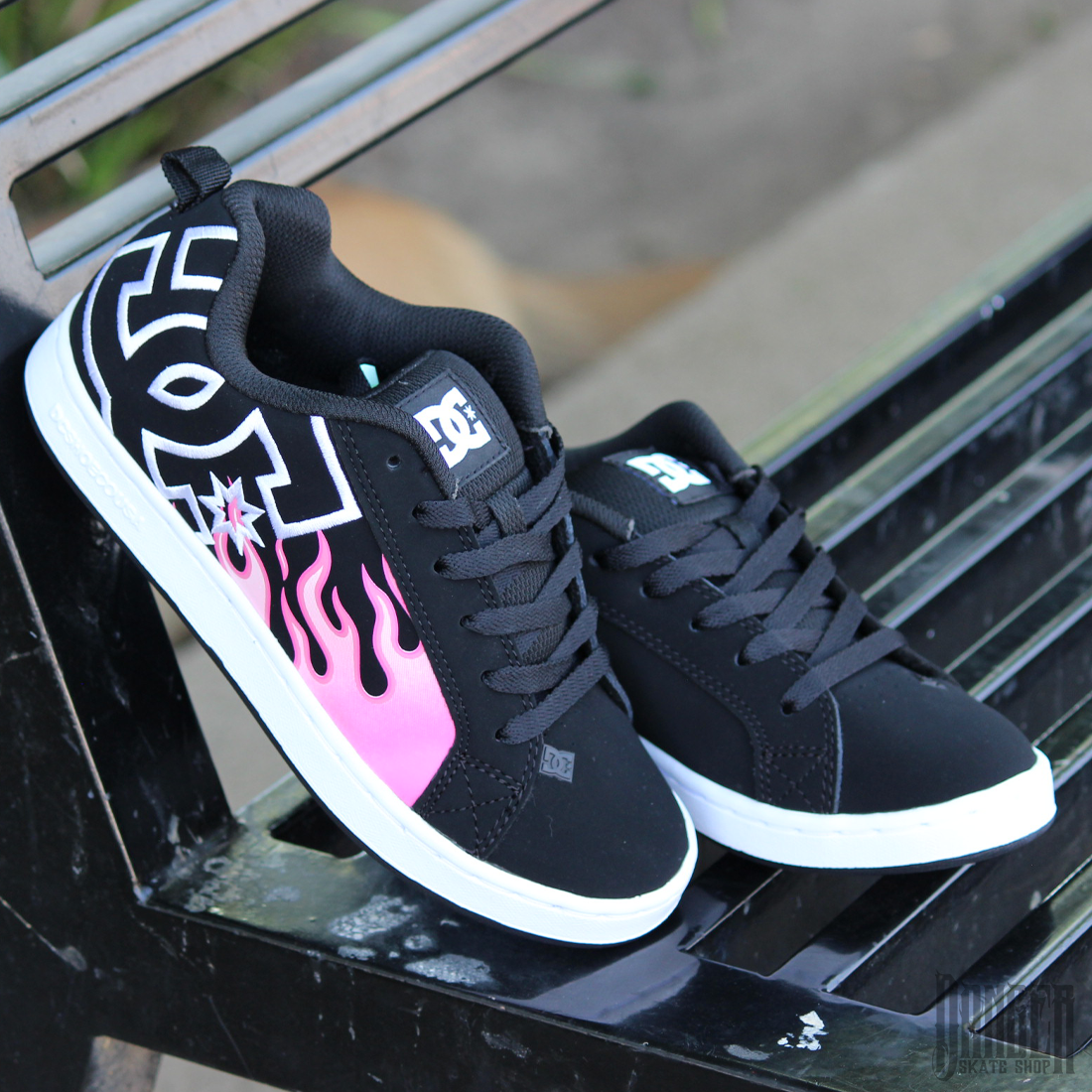 Tênis dc online shoes court graffik