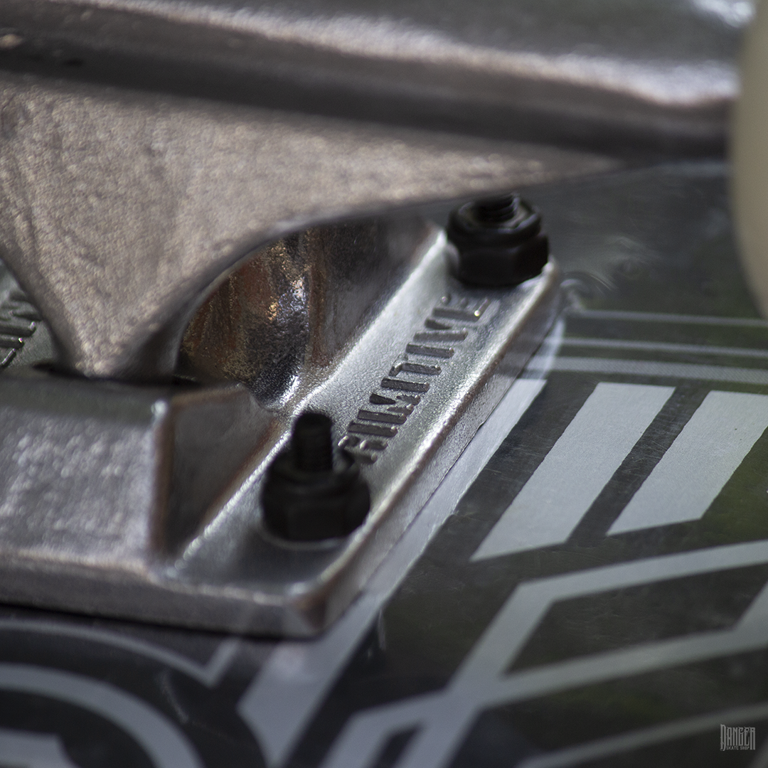 Patineta Primitive Lemos Gorila