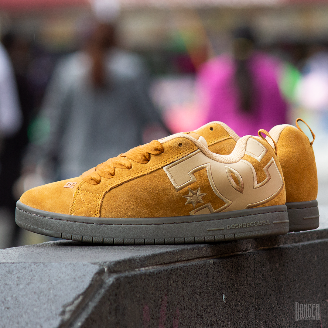 Tenis DC Court Graffik SE Wheat Gum