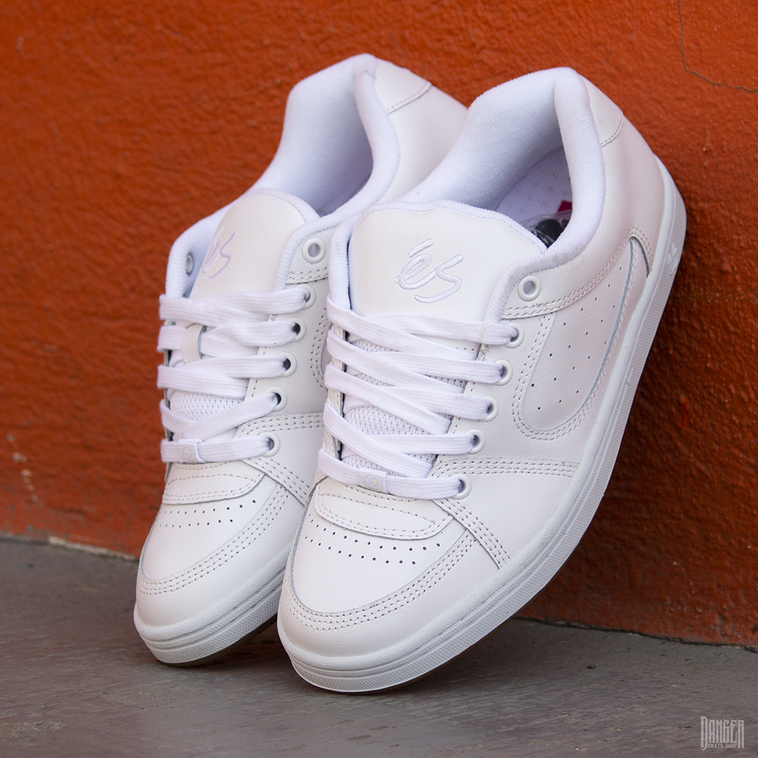 Tenis ÉS Accel White White