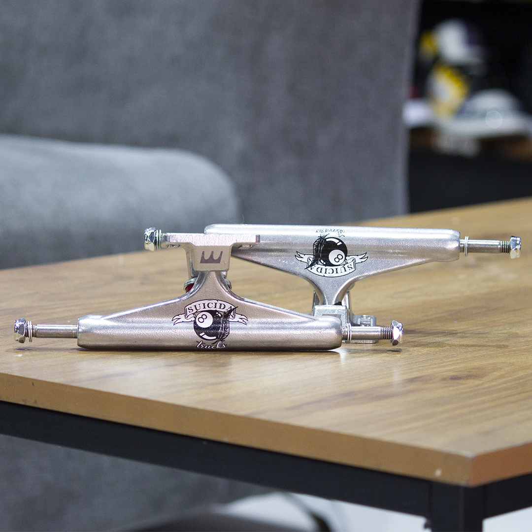 Trucks Suicida Player