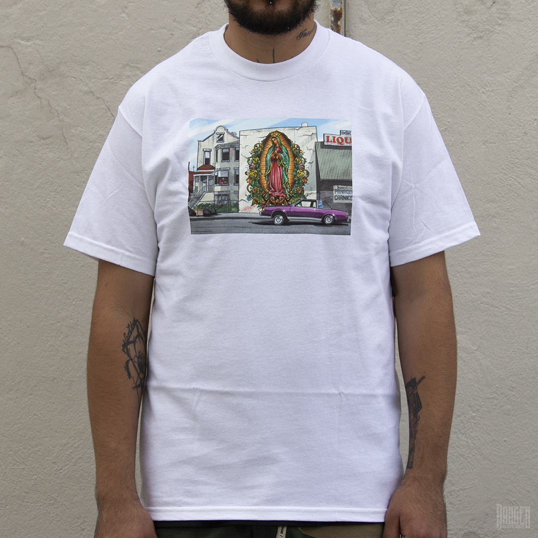 Playera DGK Oración White