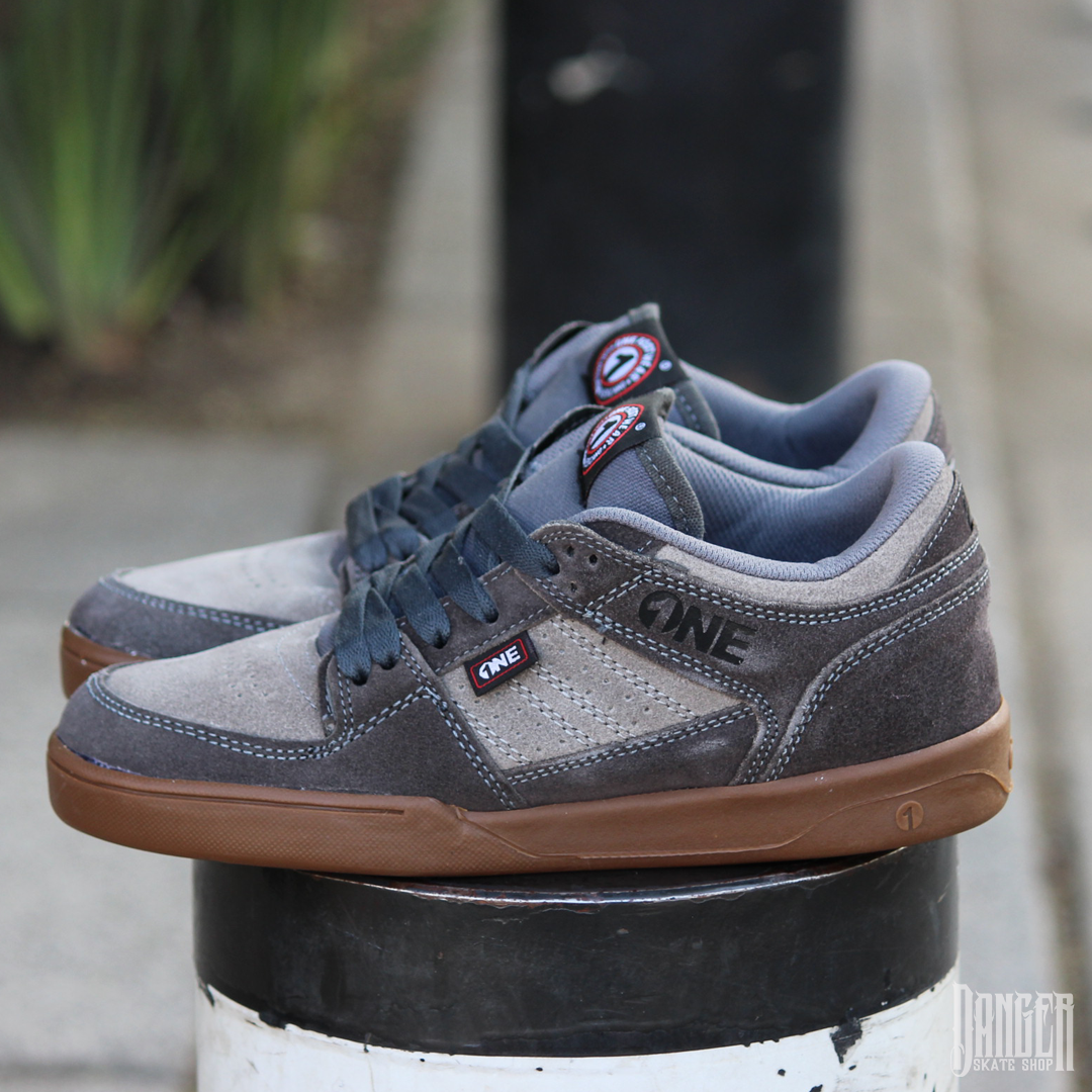 Tenis One Footwear 411 Low Gris Caramel