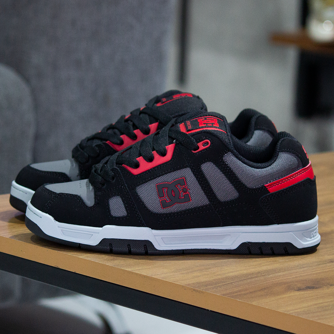Tenis DC Stag Black Grey Red