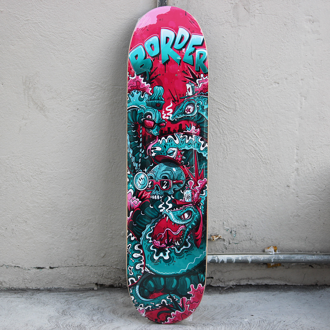 Tabla Border Skull Snakes