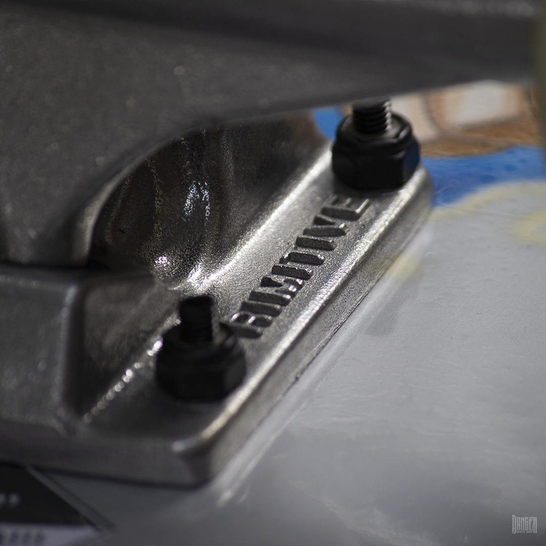 Patineta Primitive x Dragon Ball Super