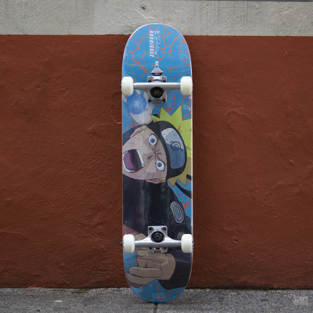 Patineta Primitive x Naruto Rodriguez Combat