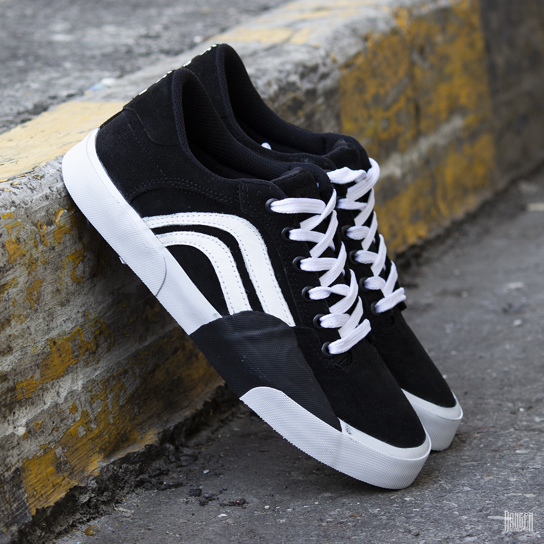 Tenis Gremio Burned Vulk 02 Negro Blanco