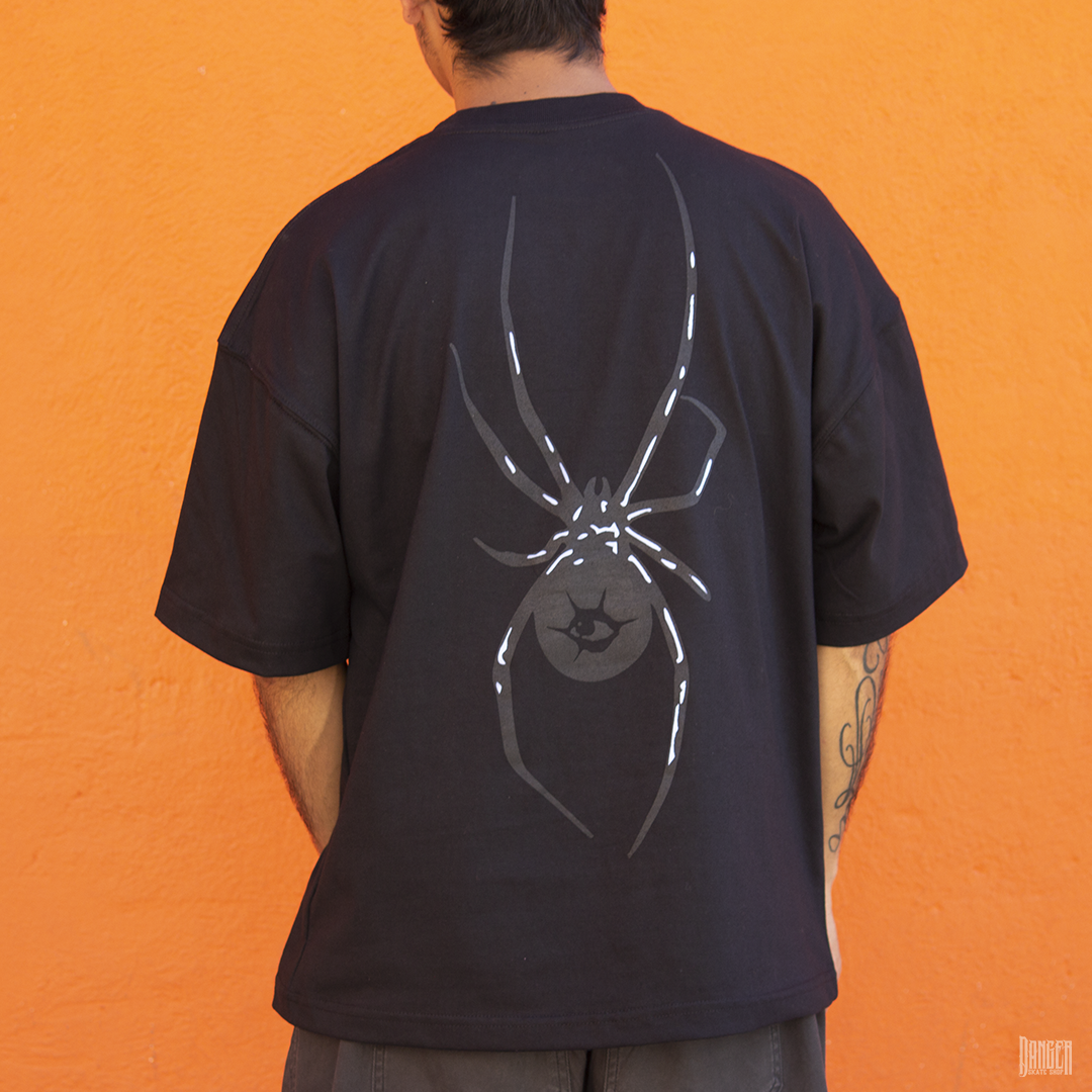 Playera Antifashion Prime Spider Eye Black