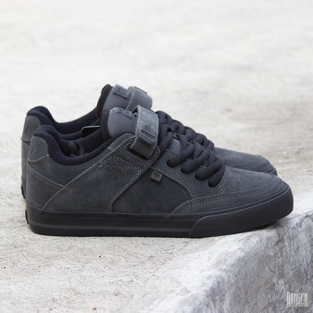 Tenis C1rca 205 Vulc Tinta Negra Negro Cuero Reno