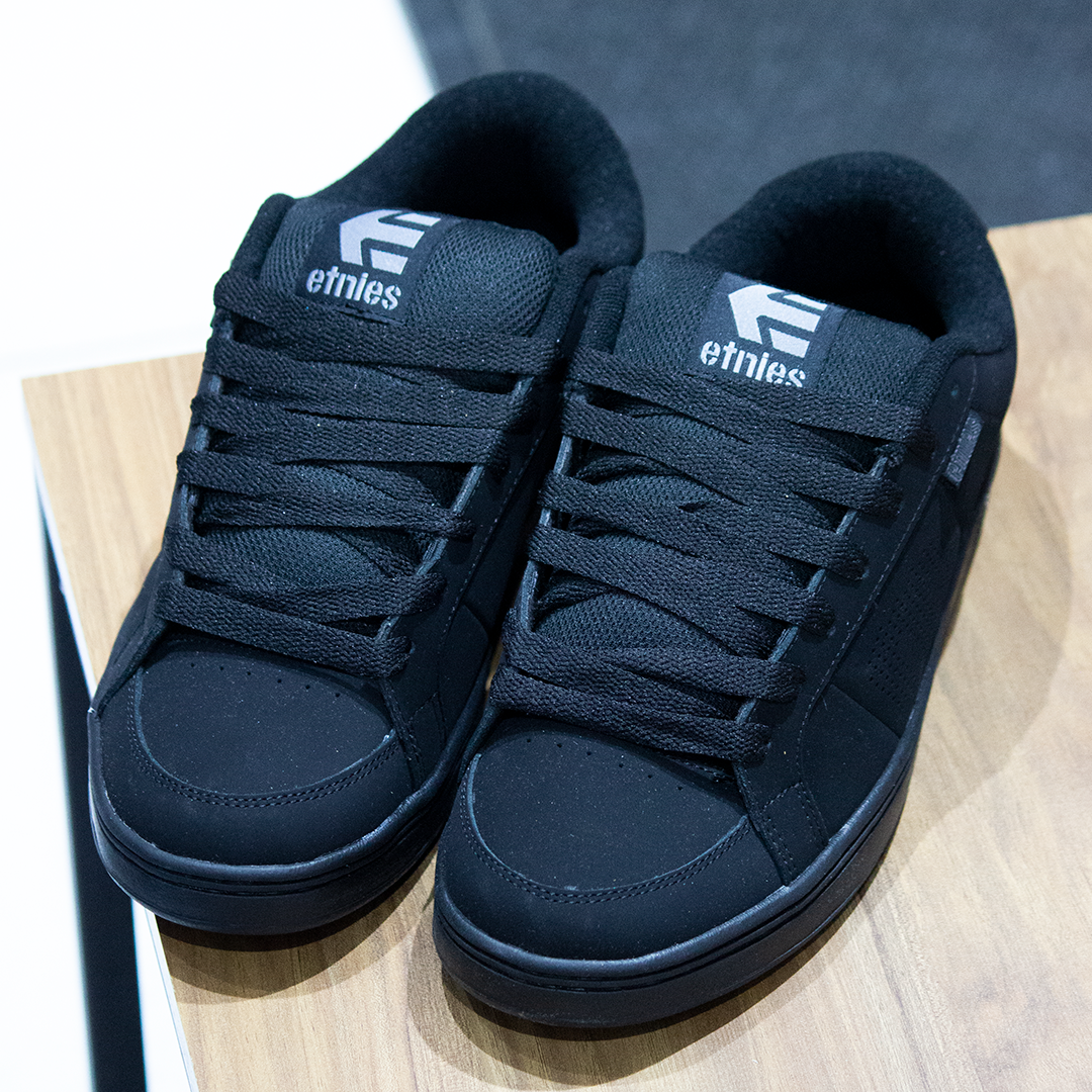 Tenis Etnies Kingpin Black Black