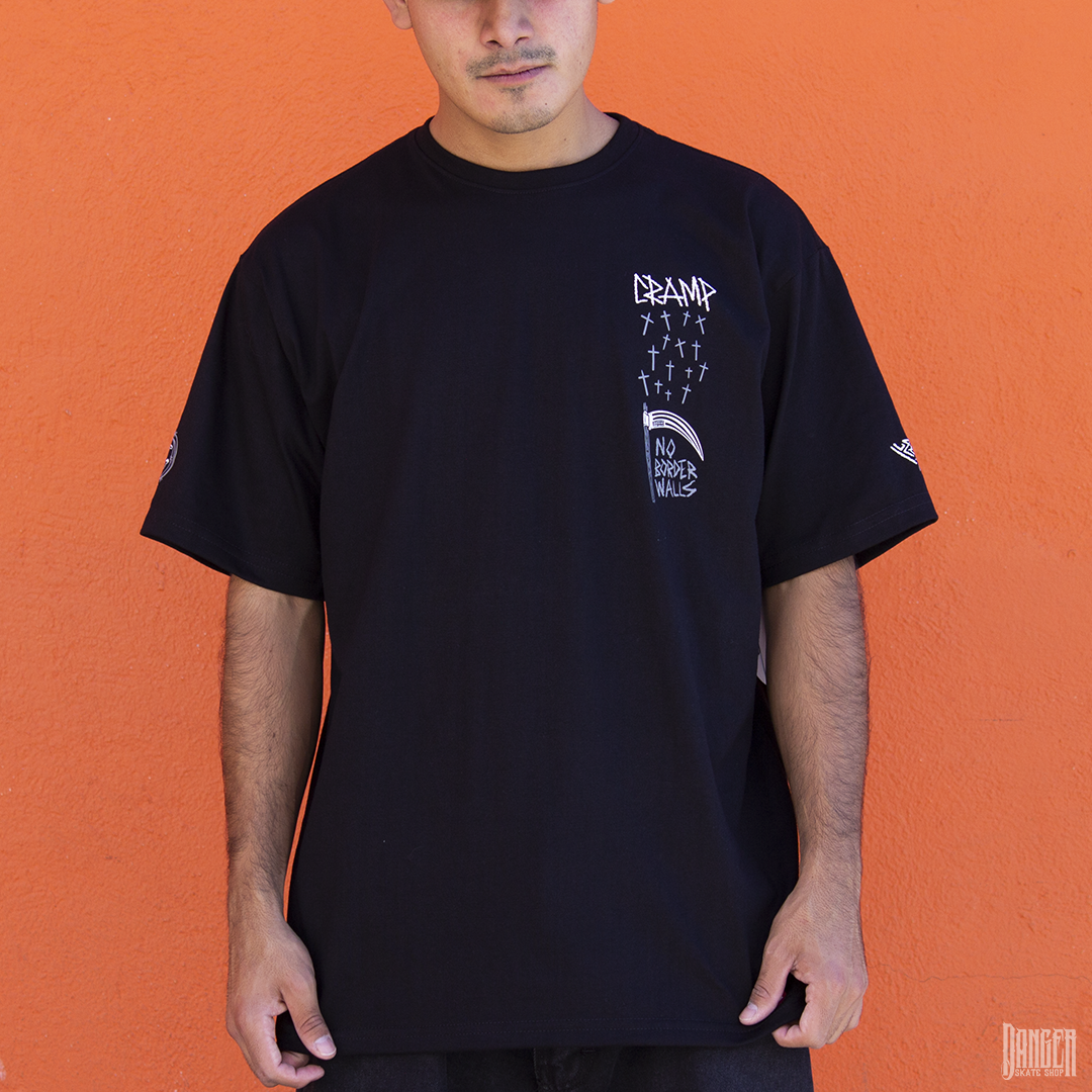 Playera Cramp No Border Walls