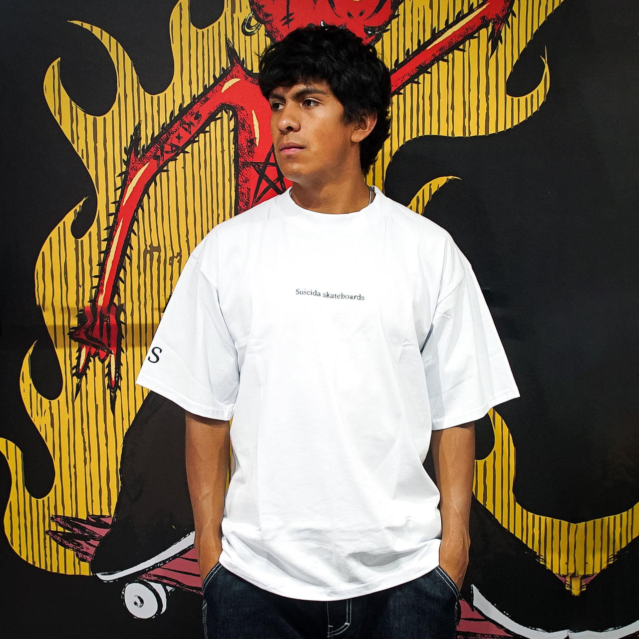 Playera Suicida Faces White
