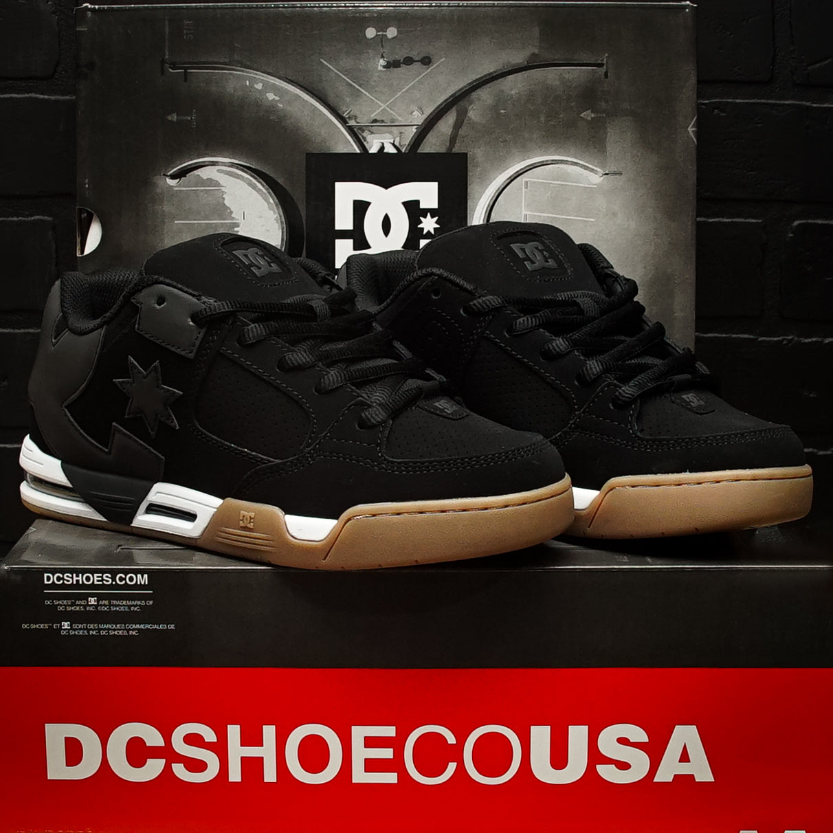 Tenis DC Command Black Gum
