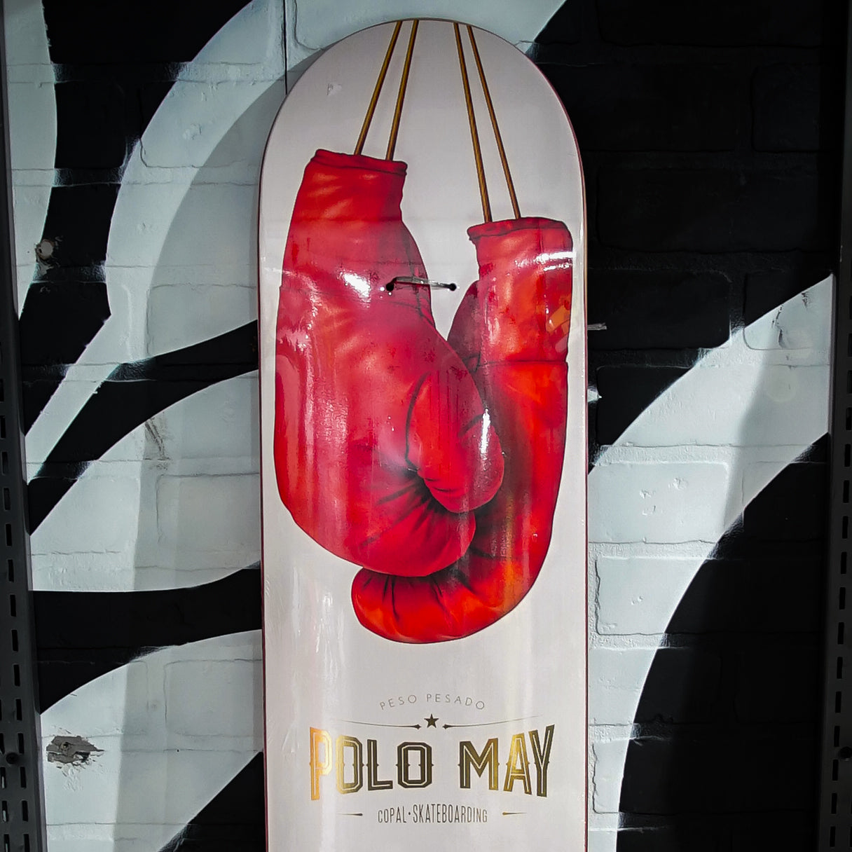 Tabla Copal x Polo May Guantes Blancos