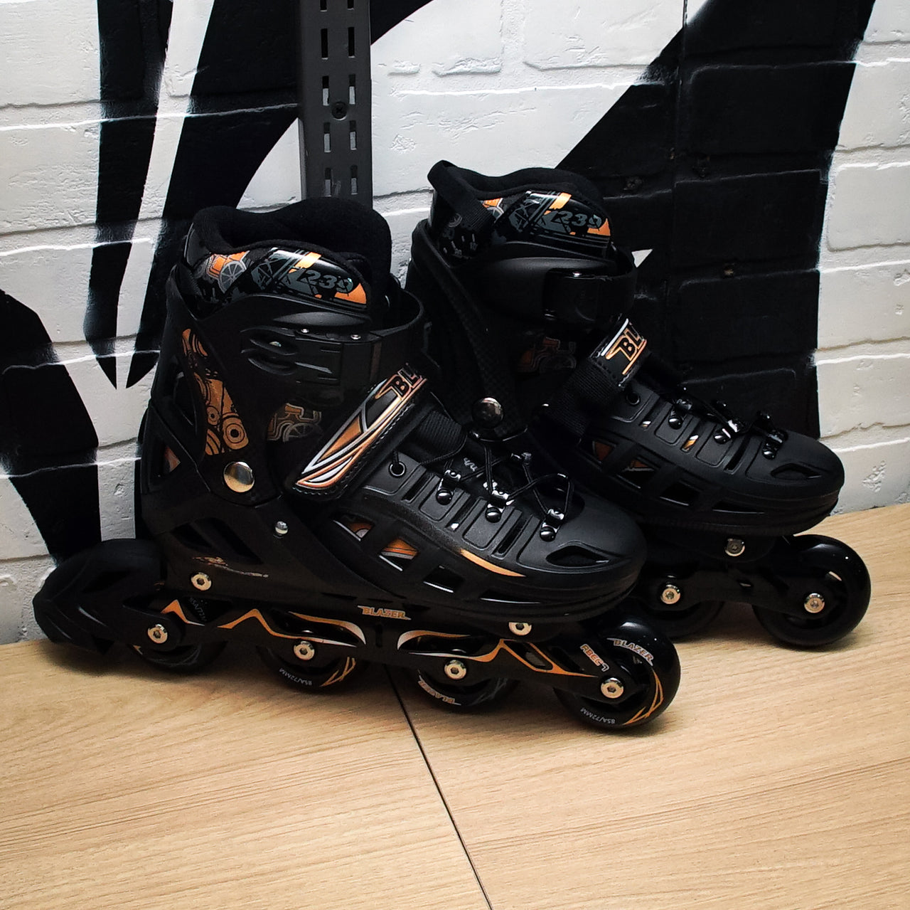 Patines Blazer 239B Black Gold