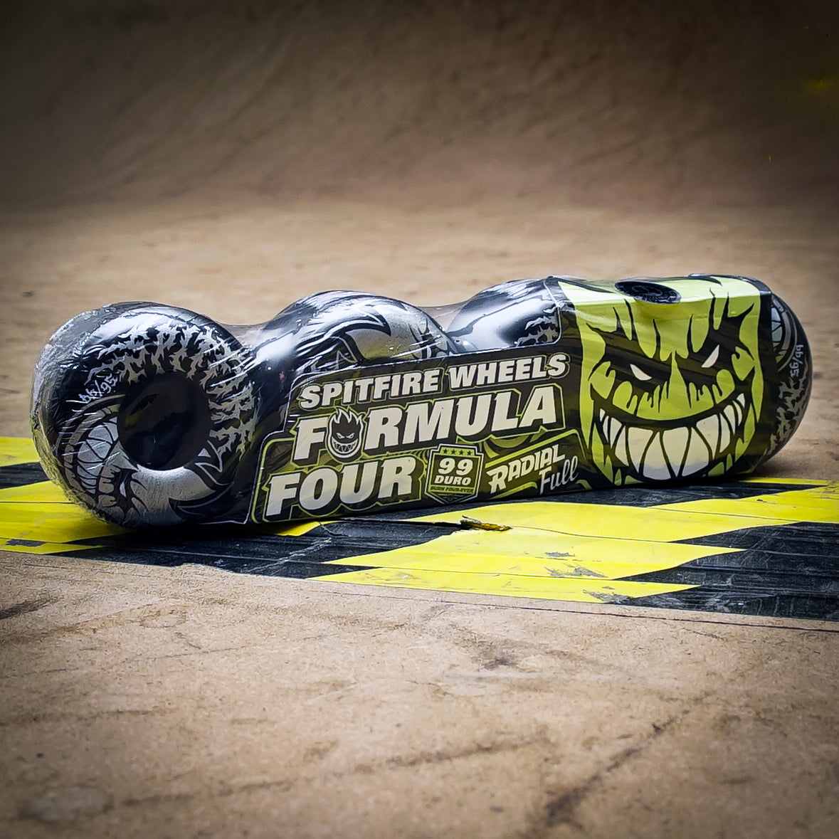 Ruedas Spitfire F4 Deathmask Big Head Black 99A