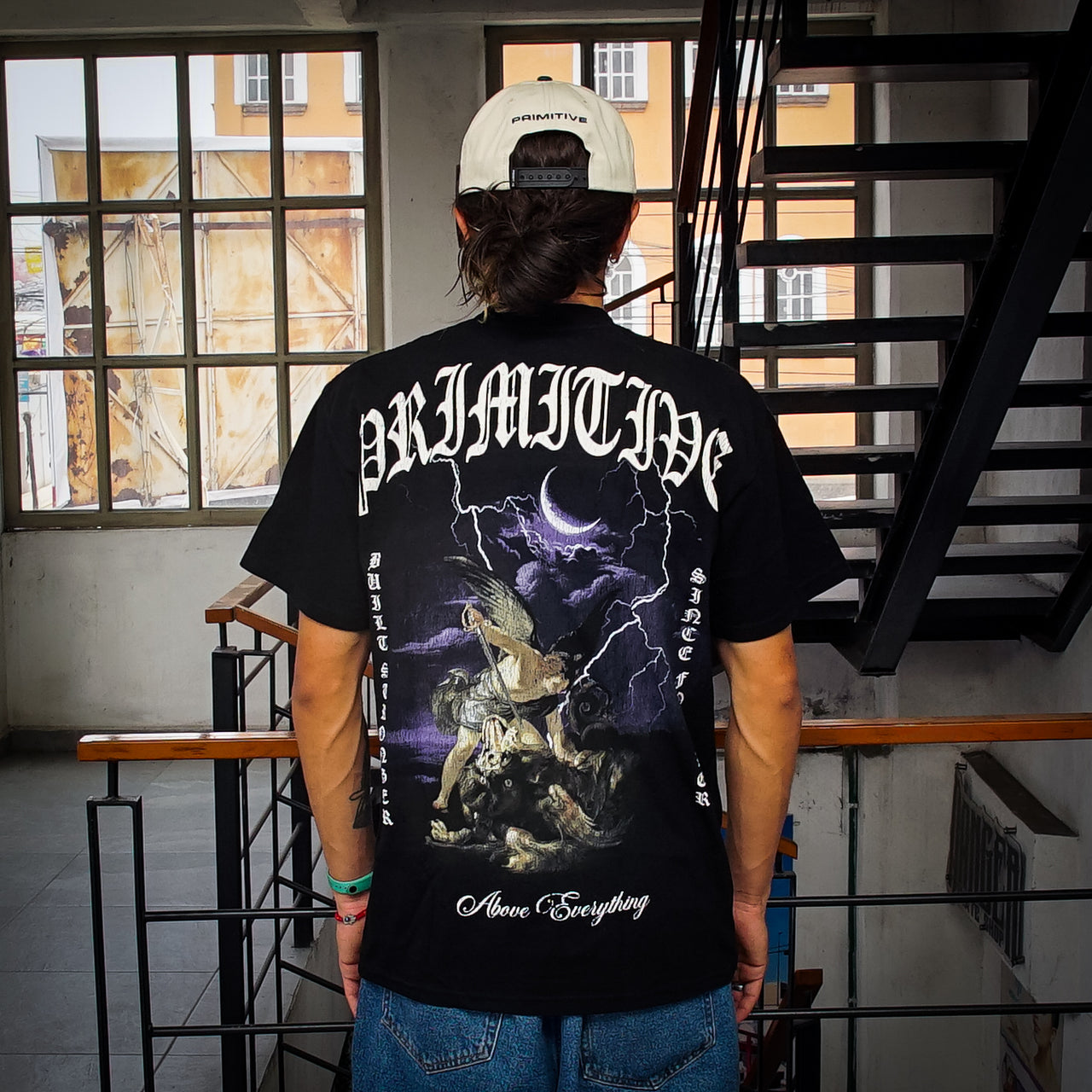 Playera Primitive Clash Boxy Black