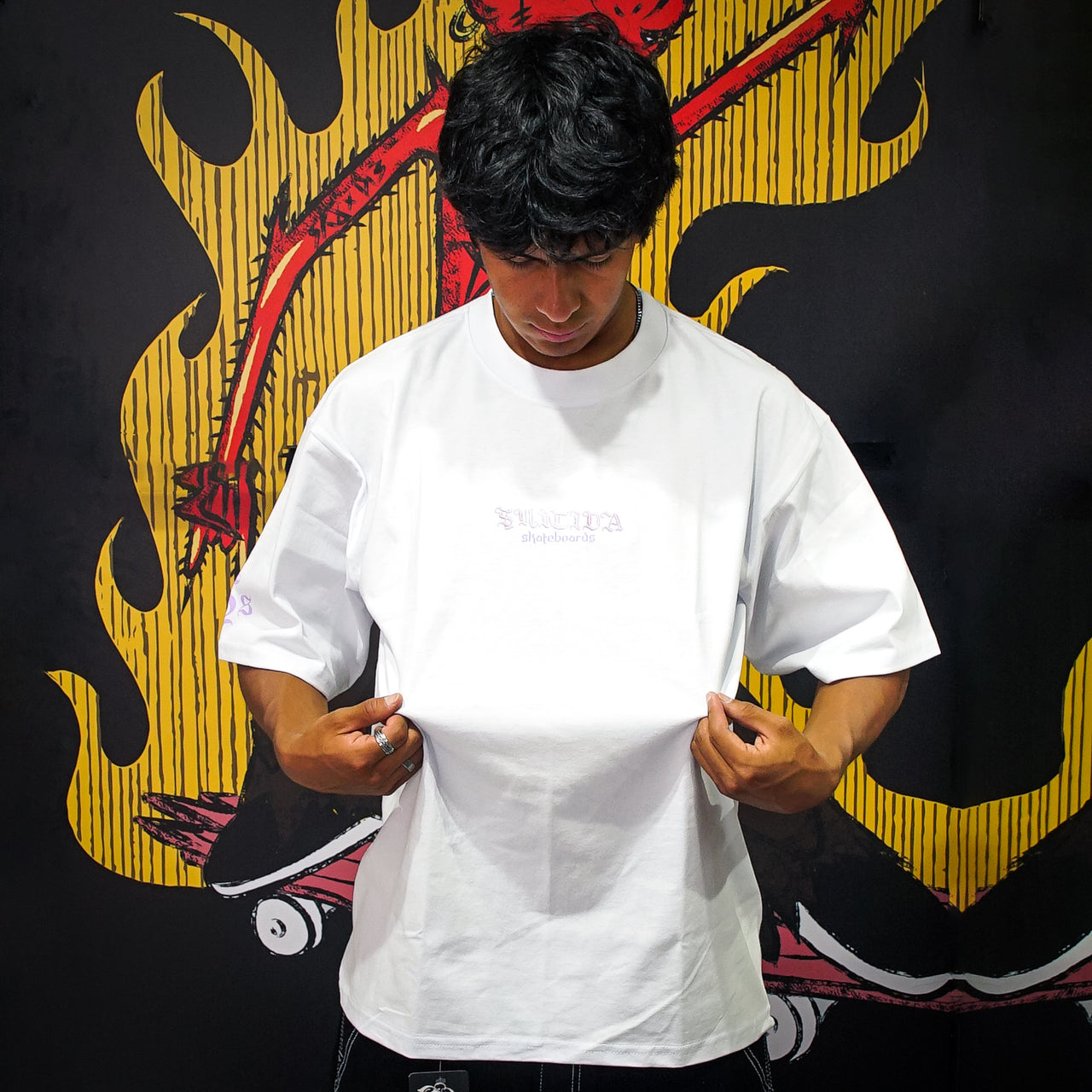 Playera Suicida Reality White