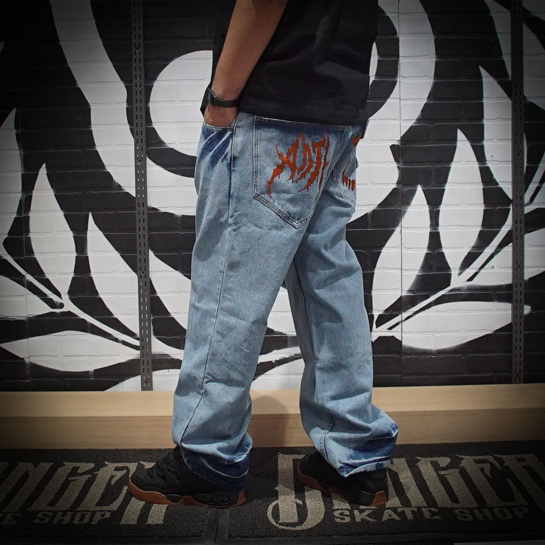 Pantalón Antifashion Bite Navy Bordados