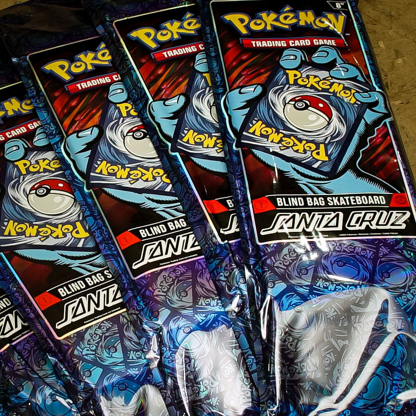 Tabla Santa Cruz x Pokémon TCG Blind Bag