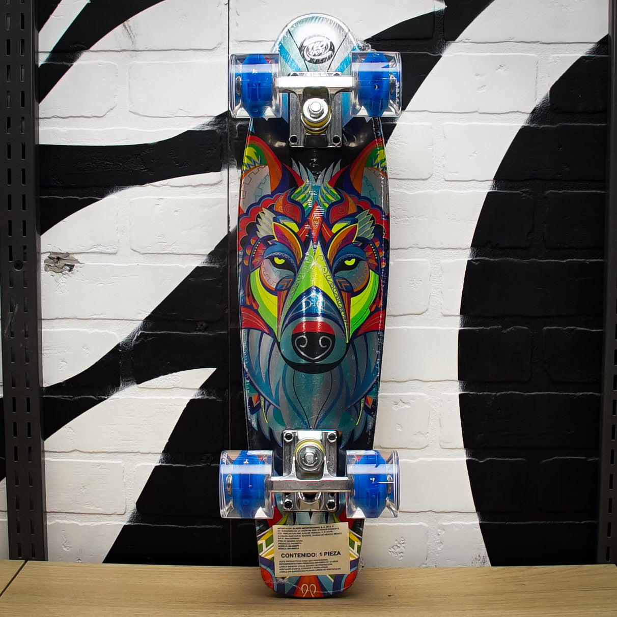 Patineta Blazer Tipo Penny Wolf Colors