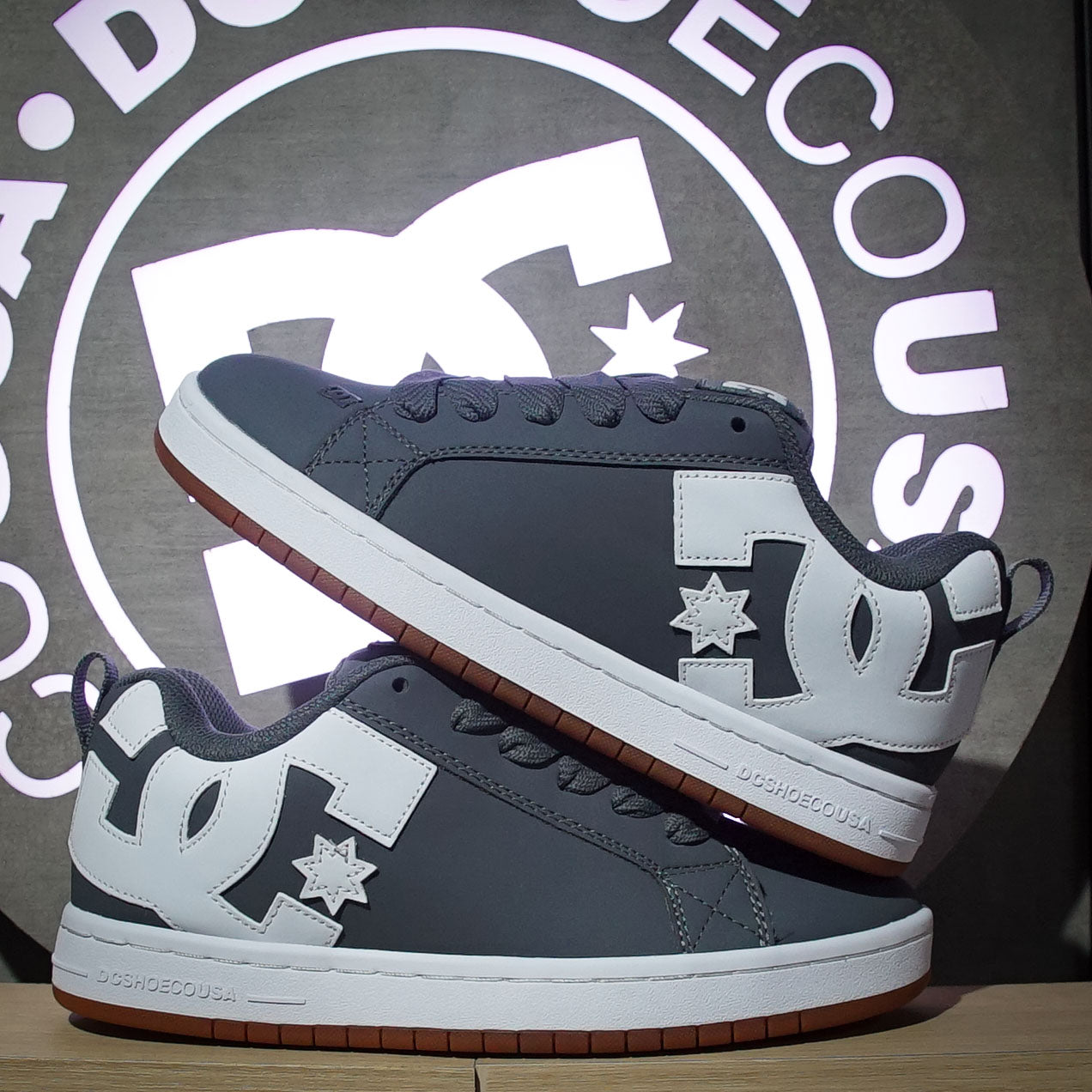 Tenis DC Court Graffik Grey White
