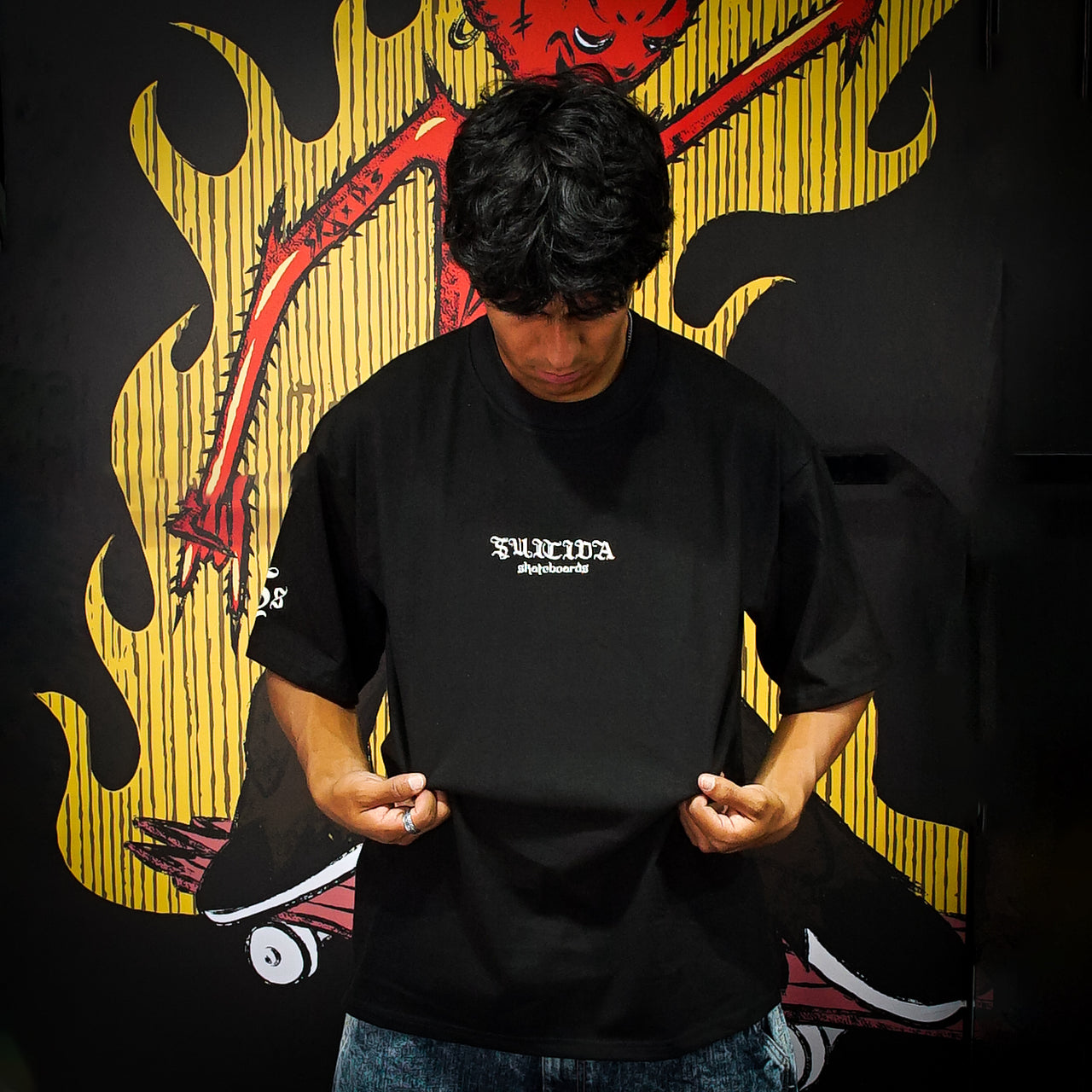 Playera Suicida Reality Black