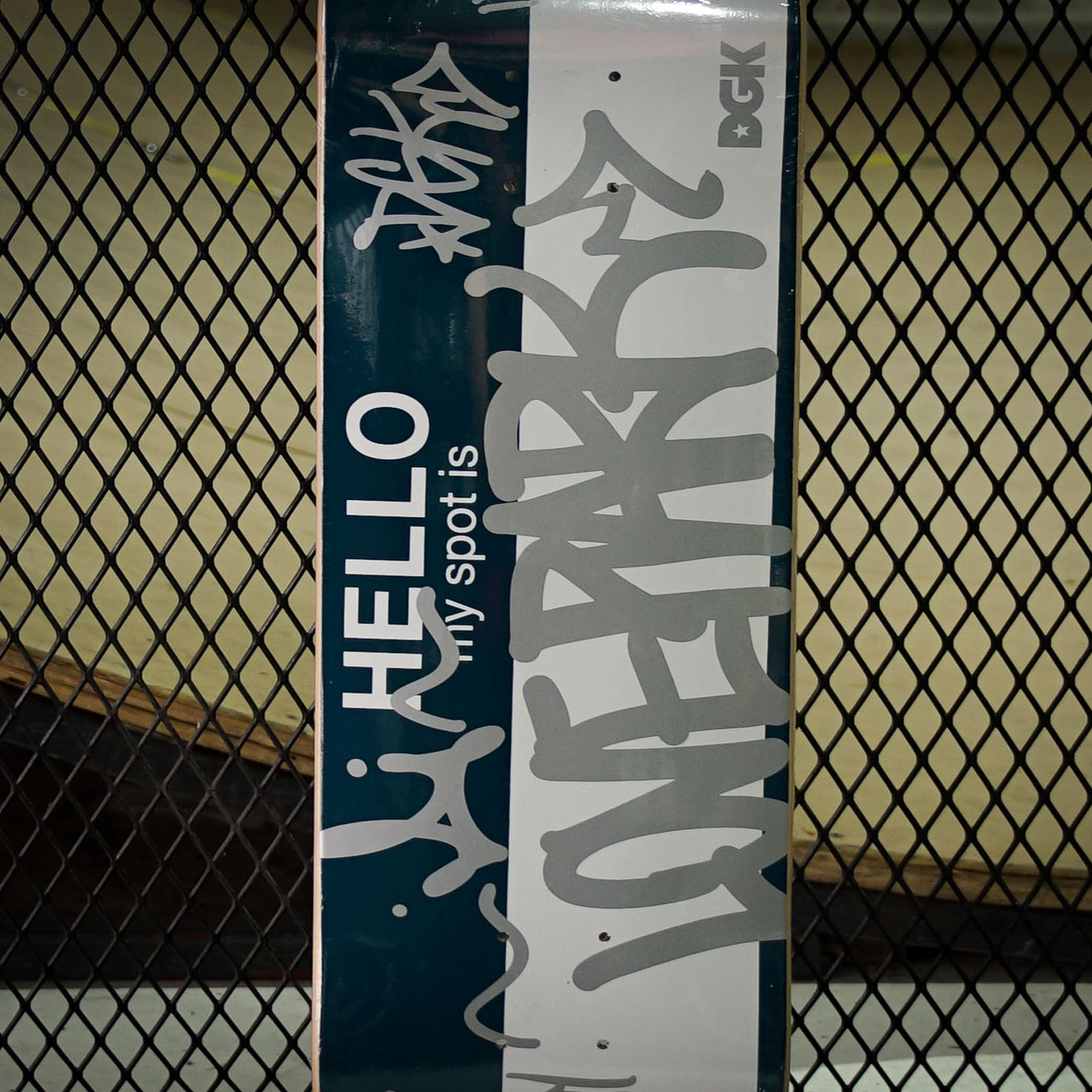 Tabla DGK Hello My Spot Is Love Park