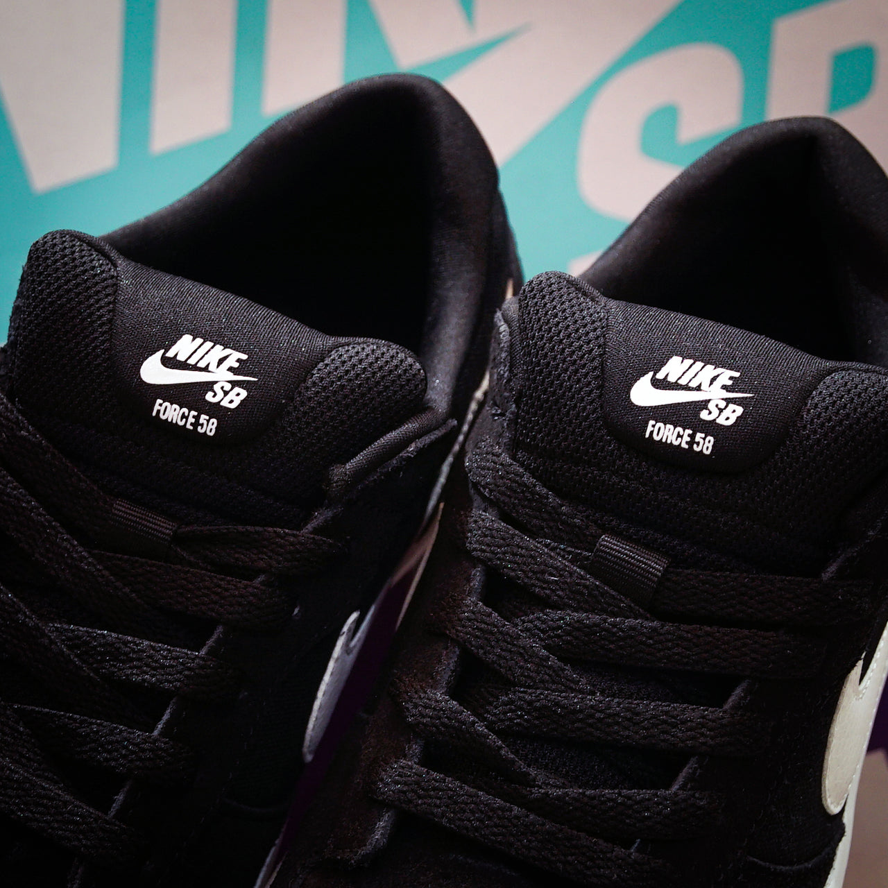 Tenis NIke SB Force 58 Black White