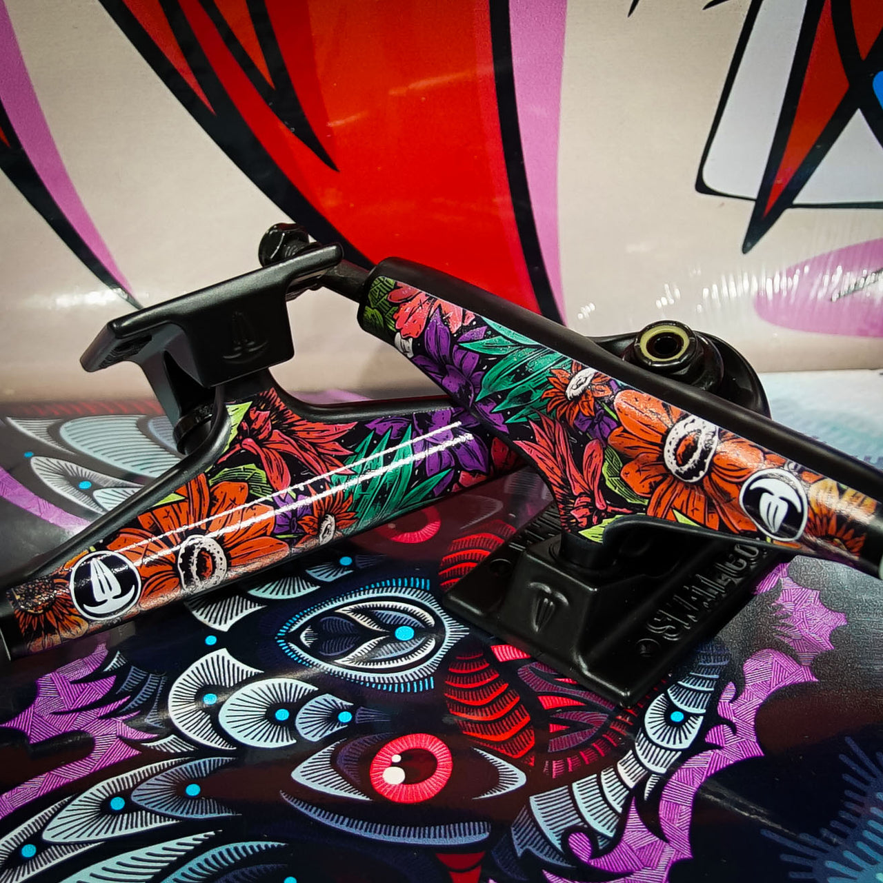 Trucks Toxina Flores