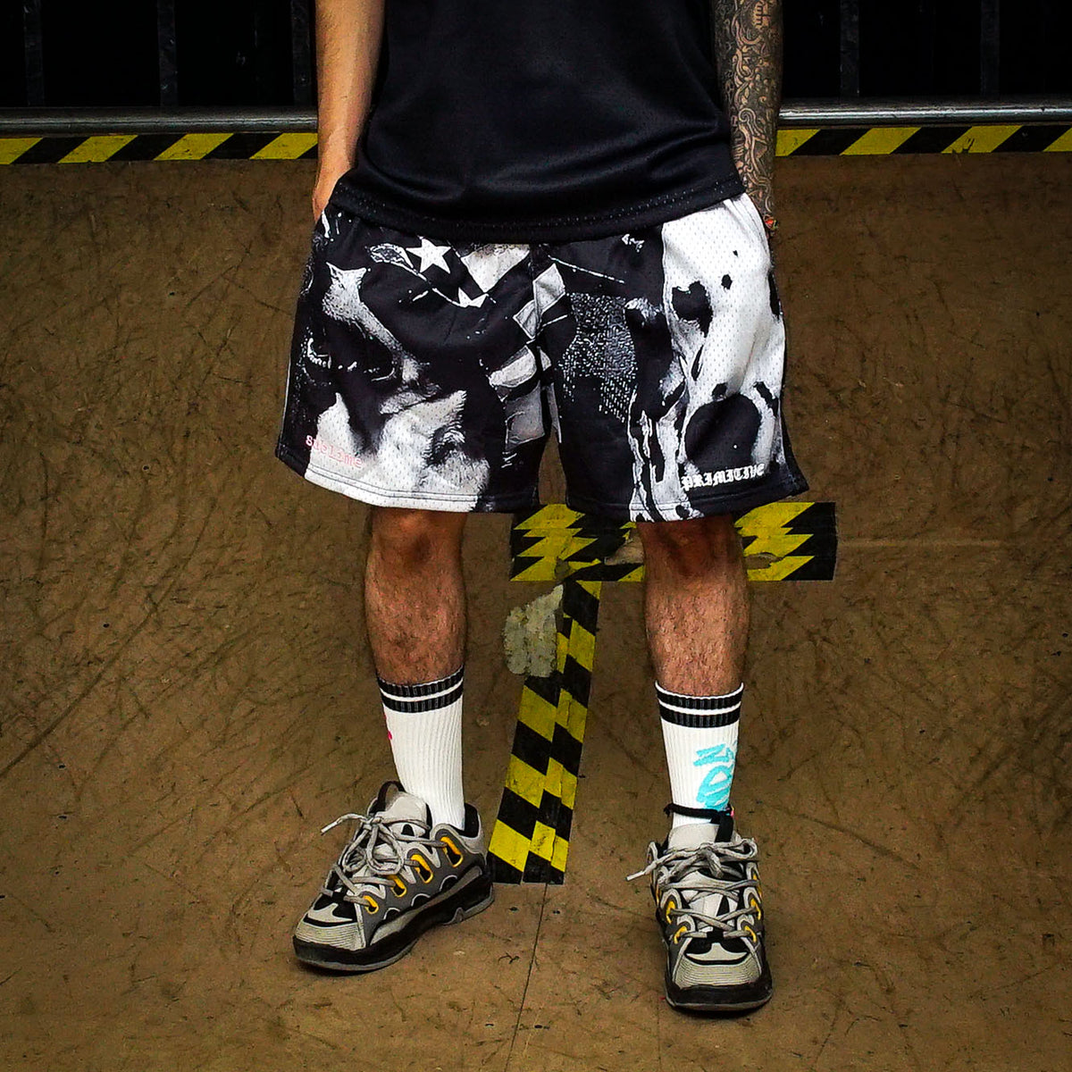 Short Primitive x Sublime Dog Days Black Mesh
