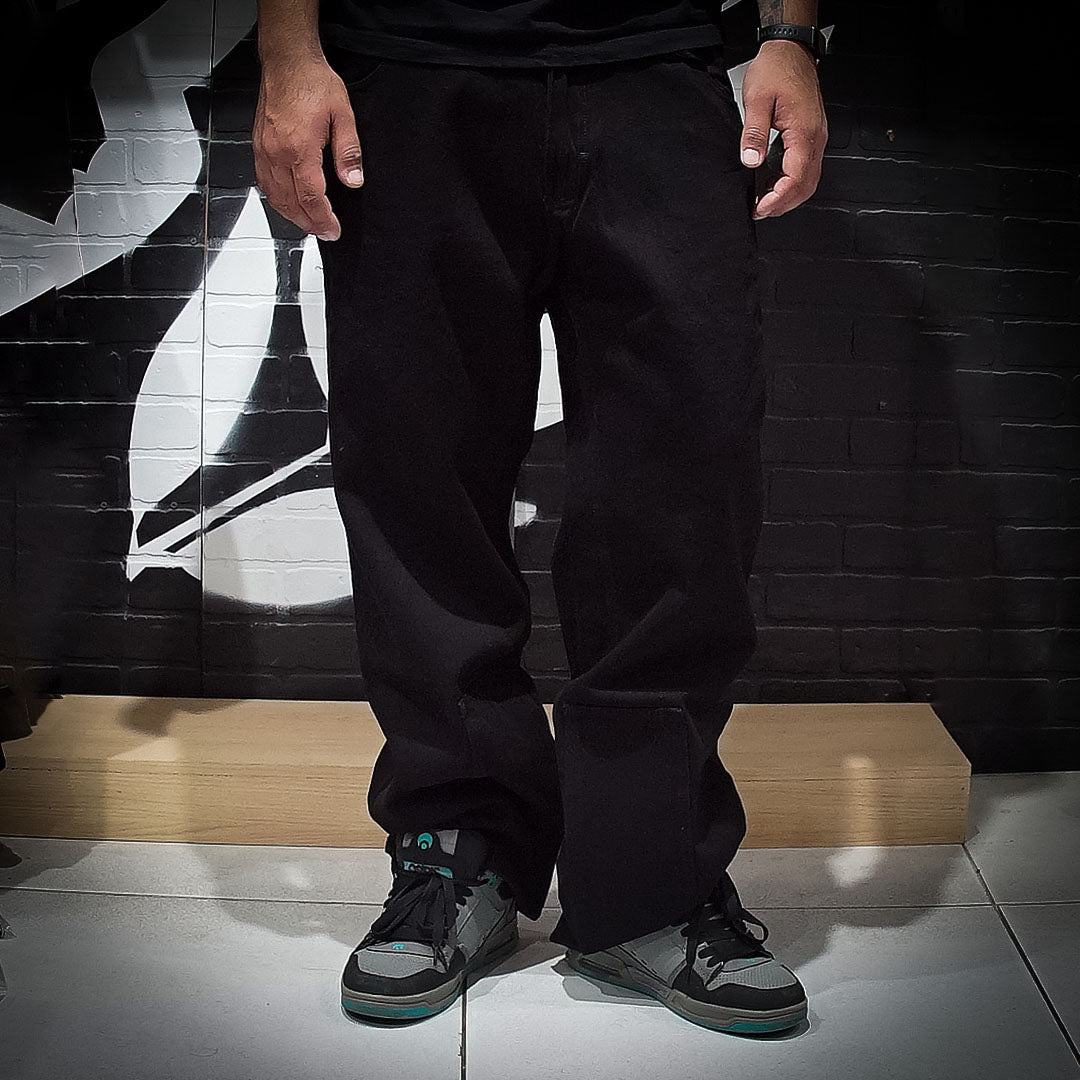 Pantalón Antifashion Hannya Black Bordados