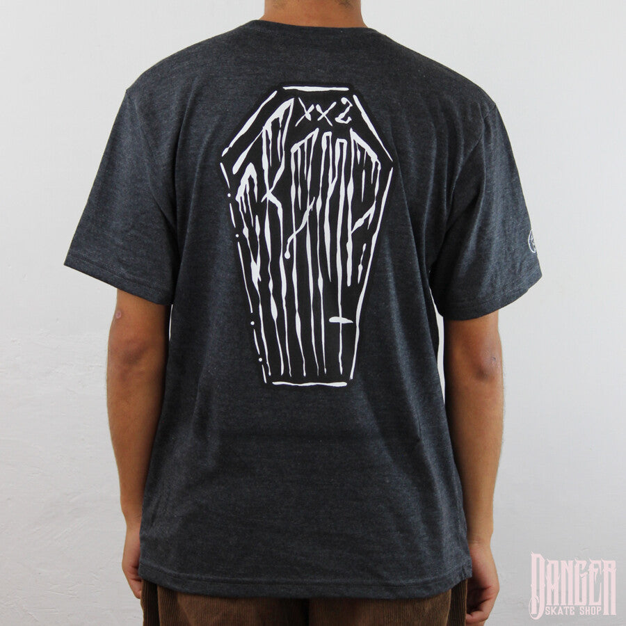 Playera Cramp Coffin Grey