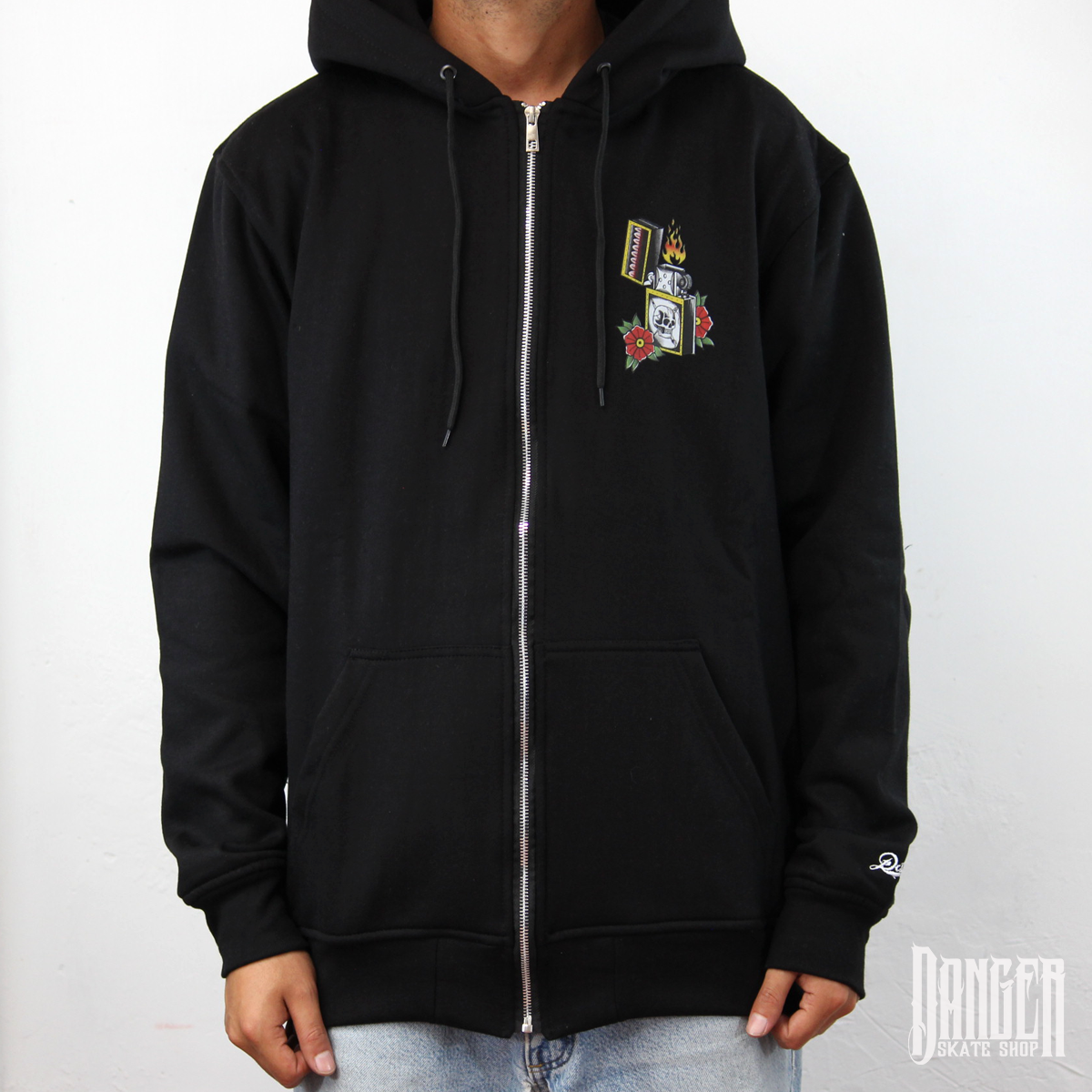 Chamarra Distreet On Fire