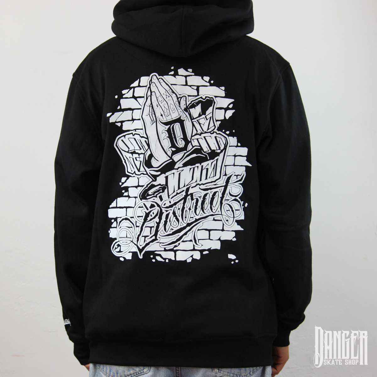 Chamarra Distreet Prayer Clika